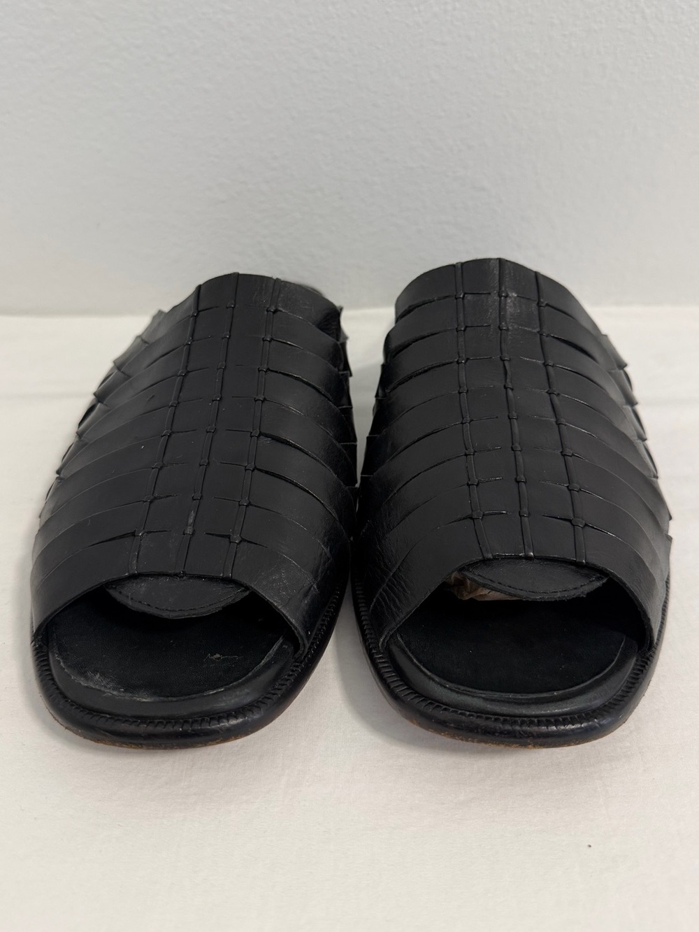 Cole Haan Resort Sandals Men's 11 D Black Leather Woven Slip On made in India - Picture 2 of 10